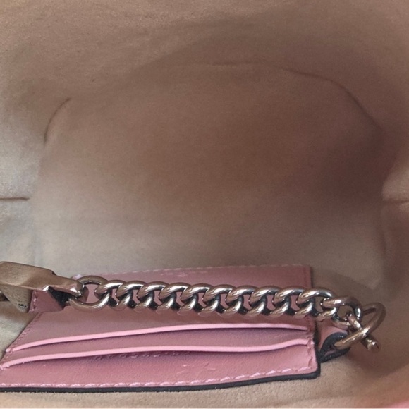 EUC- Gucci Pink Marmont Mini Bucket Bag  💕 - Picture 9 of 13